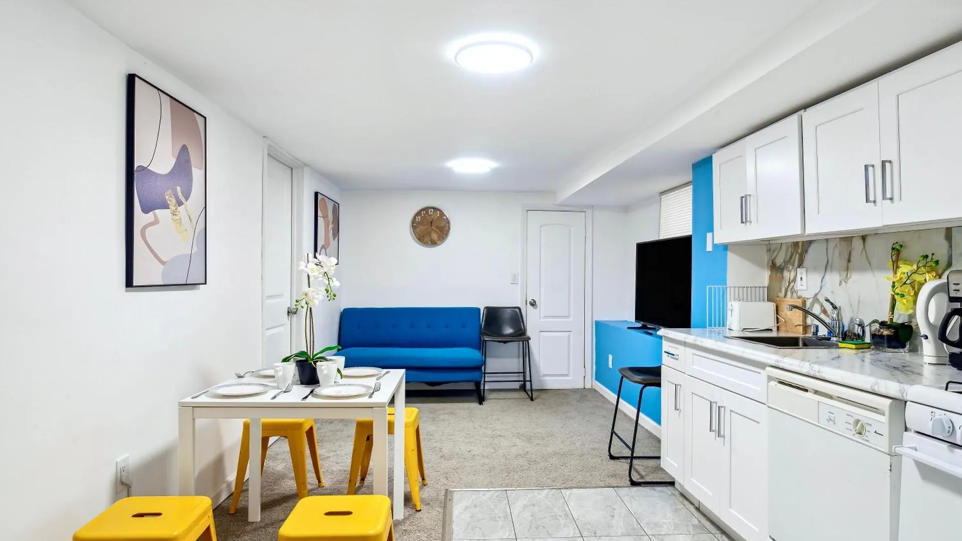 Luxury Lower Ground 2Bd - Manhattan Beach Apartment New York